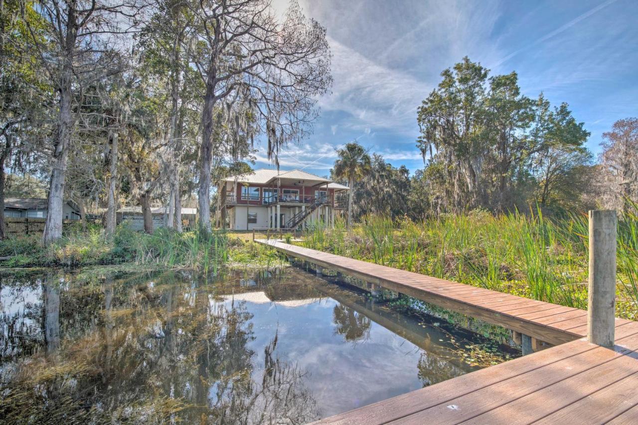 Lakefront Crystal River Home With Private Dock! エクステリア 写真